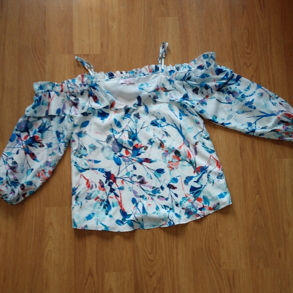 Parker Cold Shoulder Blouse - Picture 7 of 11